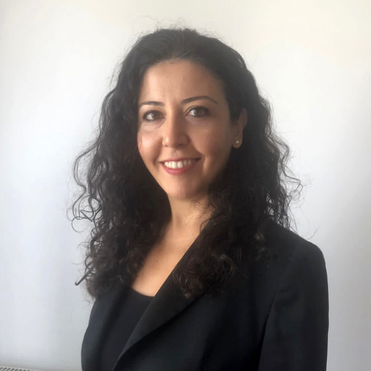 Özge ÖZDEMİR